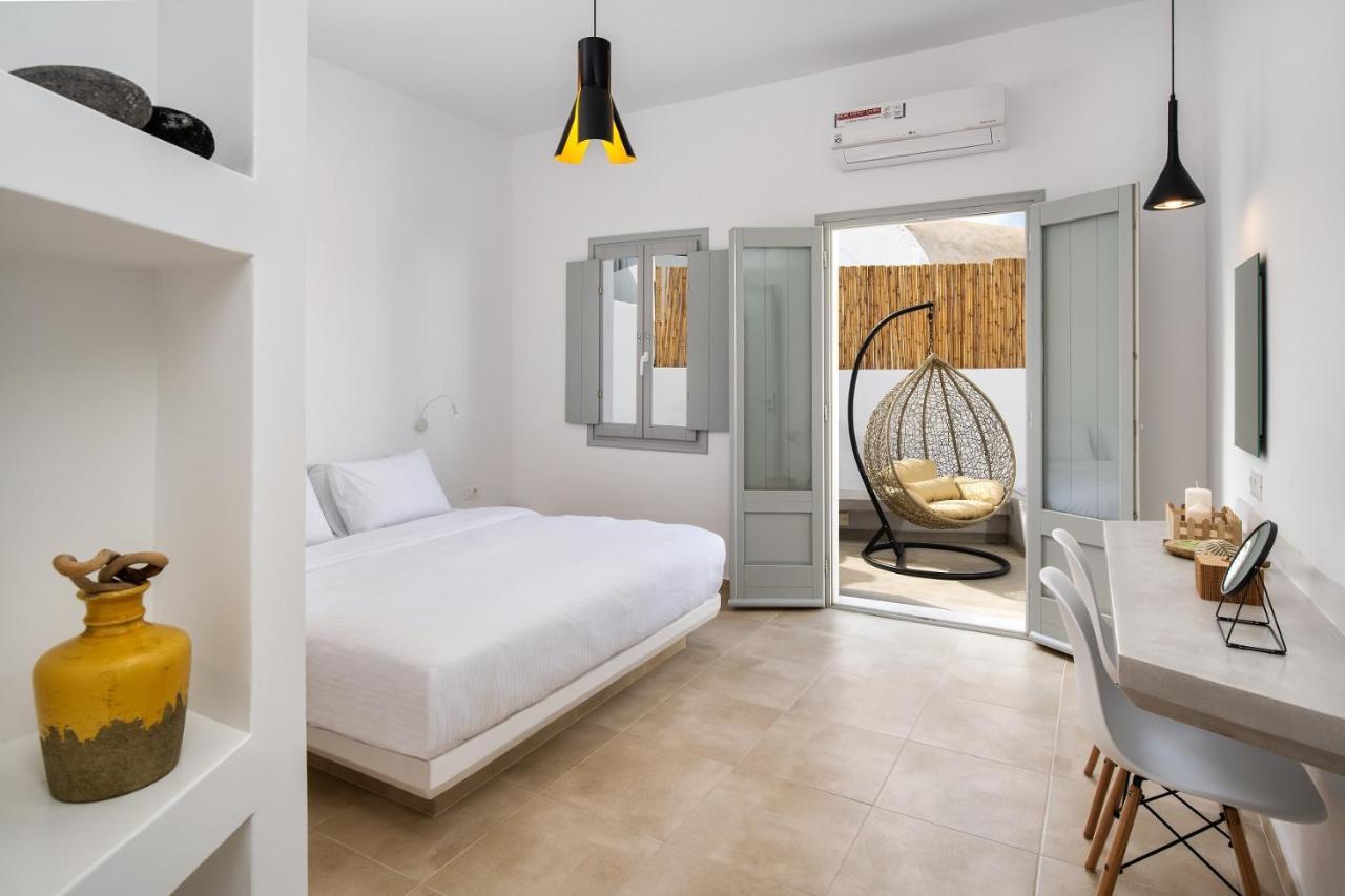 Astivi Santorini Apartments Pyrgos Kallistis Bagian luar foto